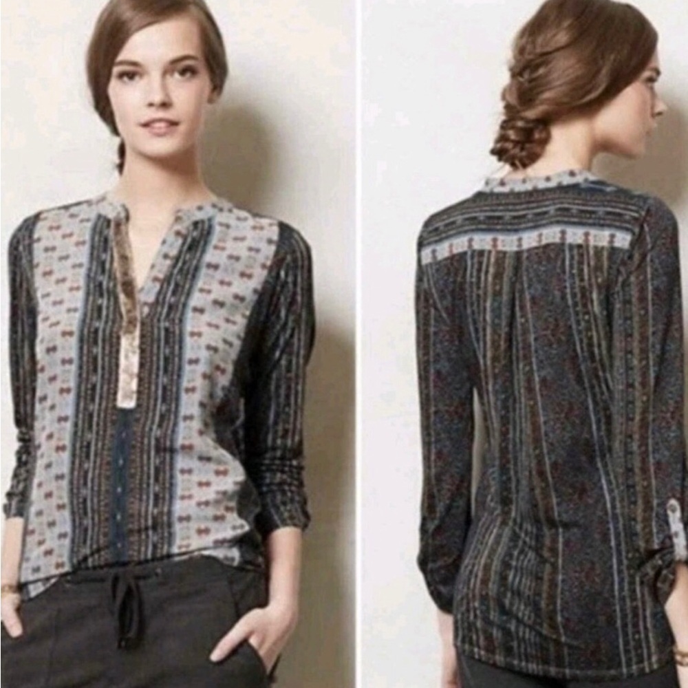 Anthropologie Tiny black blue floral gold sequin neck top size Small
